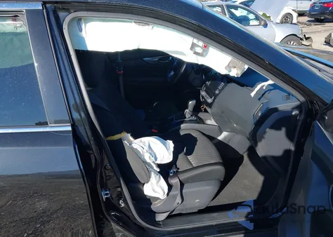2018 Nissan Rogue Sv z USA, uszkodzony, nr VIN KNMAT2MT5JP551304